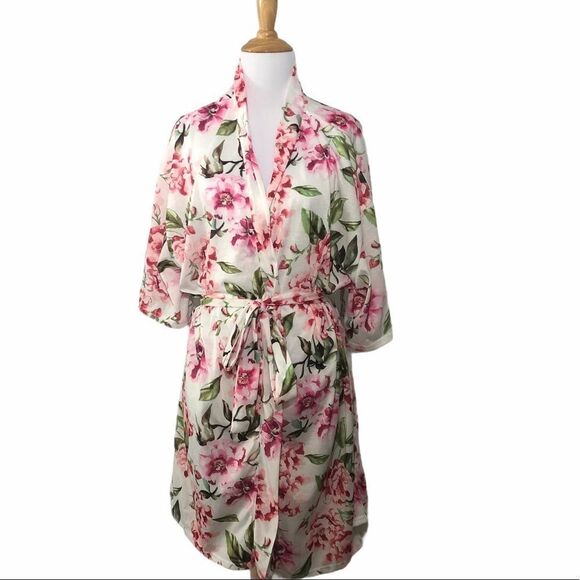Floral Show me your MuMu Kimono robe - Picture 1 of 3